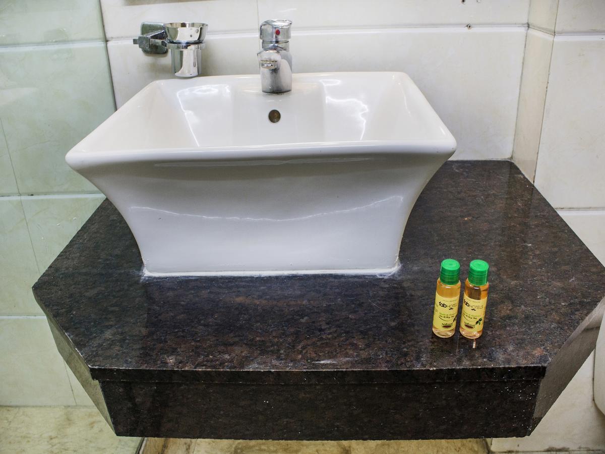 Fabhotel Marble Arch Karol Bagh Delhi  Eksteriør bilde